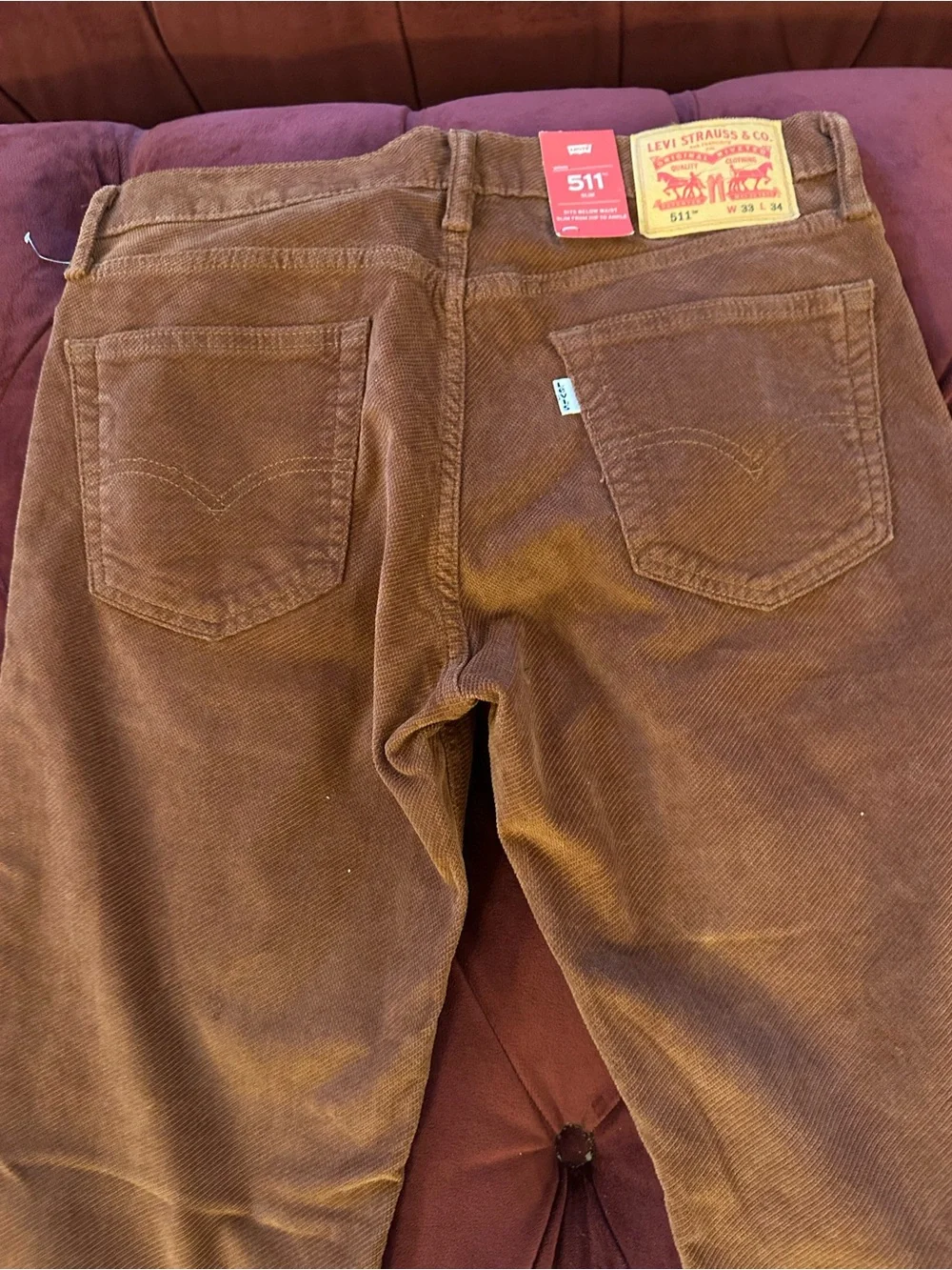 Men's Brown/RustCorduroys Levi’s 33x34 511 Great Rust color Unique Pattern